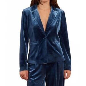 NEW MOLLY BRACKEN straight velvet knitted blazer in denim blue